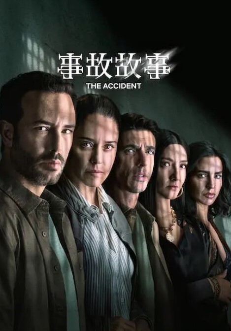 女朋友在客厅玩手机、我在房间里干她闺蜜，全程露脸，抠嘴，手指爆菊 - 高清秒播AV